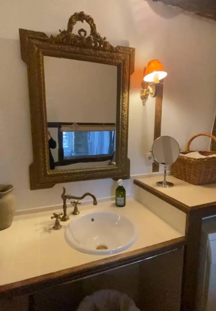 Montmartre Soulful Stay One Month Parijs Appartement